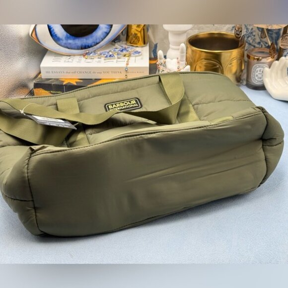 🆕 BARBOUR INTL 🧿 NWT Monaco Quilted Tote Bag, Envy Olive * SAMPLE * - Picture 15 of 16